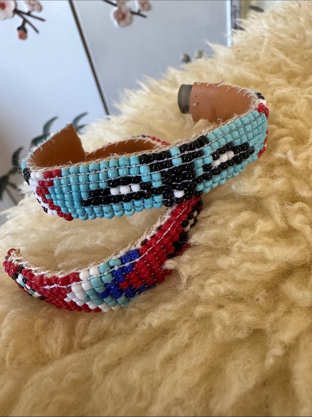 Vintage Native Seed Bead Bracelet (2 ). - Picture 5 of 6